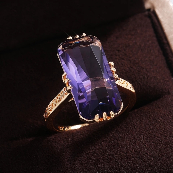 New Long Shape Acrylic Purple Stone Ring - Picture 4 of 6